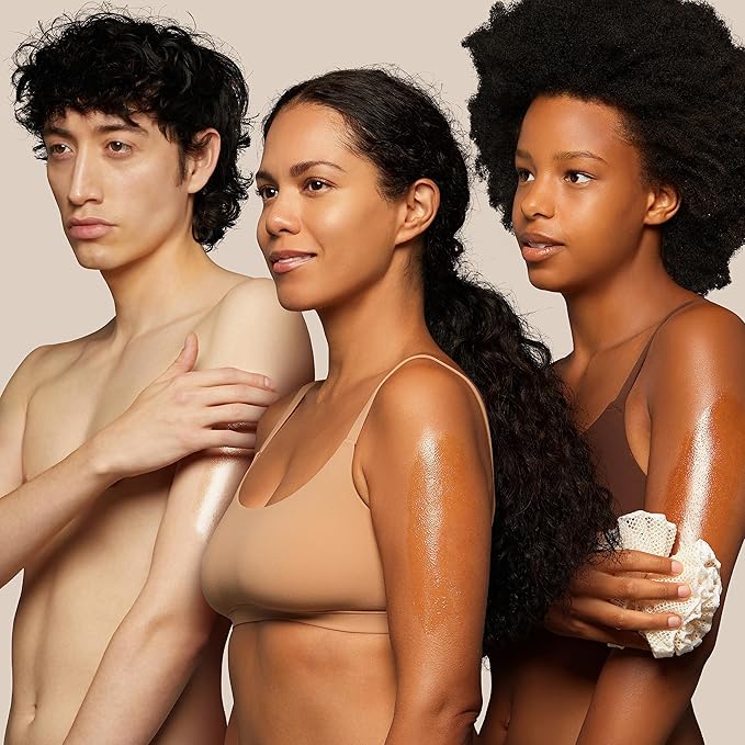 Amazon Basics Petroleum Jelly White Petrolatum Skin Protectant, Moisturizer for Chapped Lips and Irritated Skin, Unscented, 3.75 oz, 1-Pack (Previously Solimo)