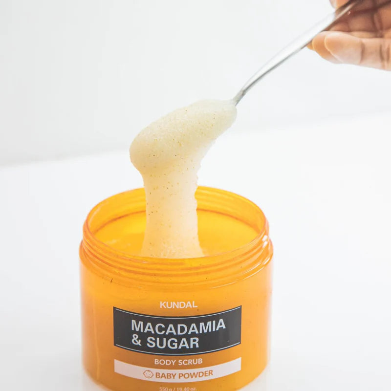Macadamia & Sugar Body Scrub 550g – 4 SCENTS