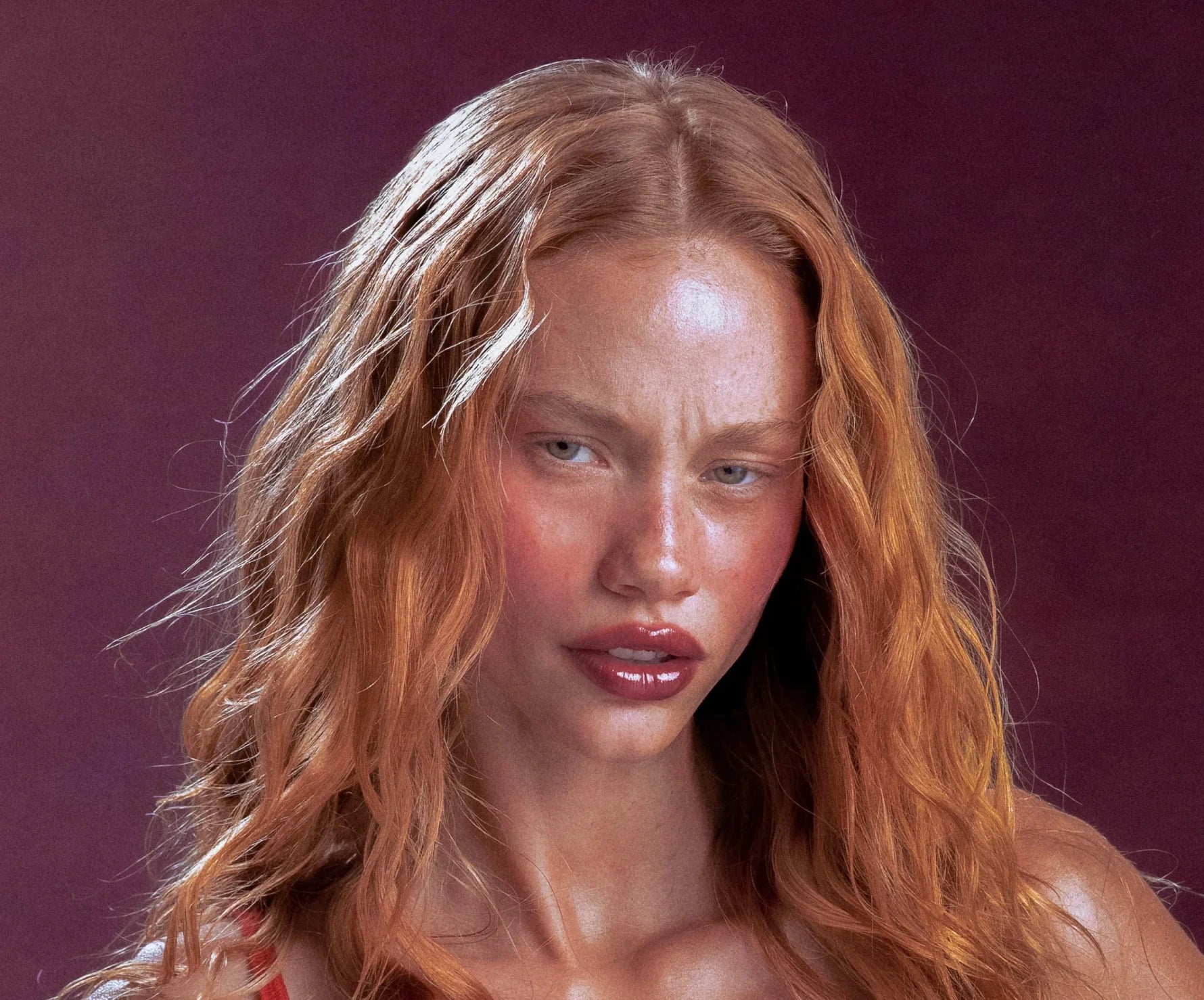 RHODE POCKET BLUSH - Date Cake