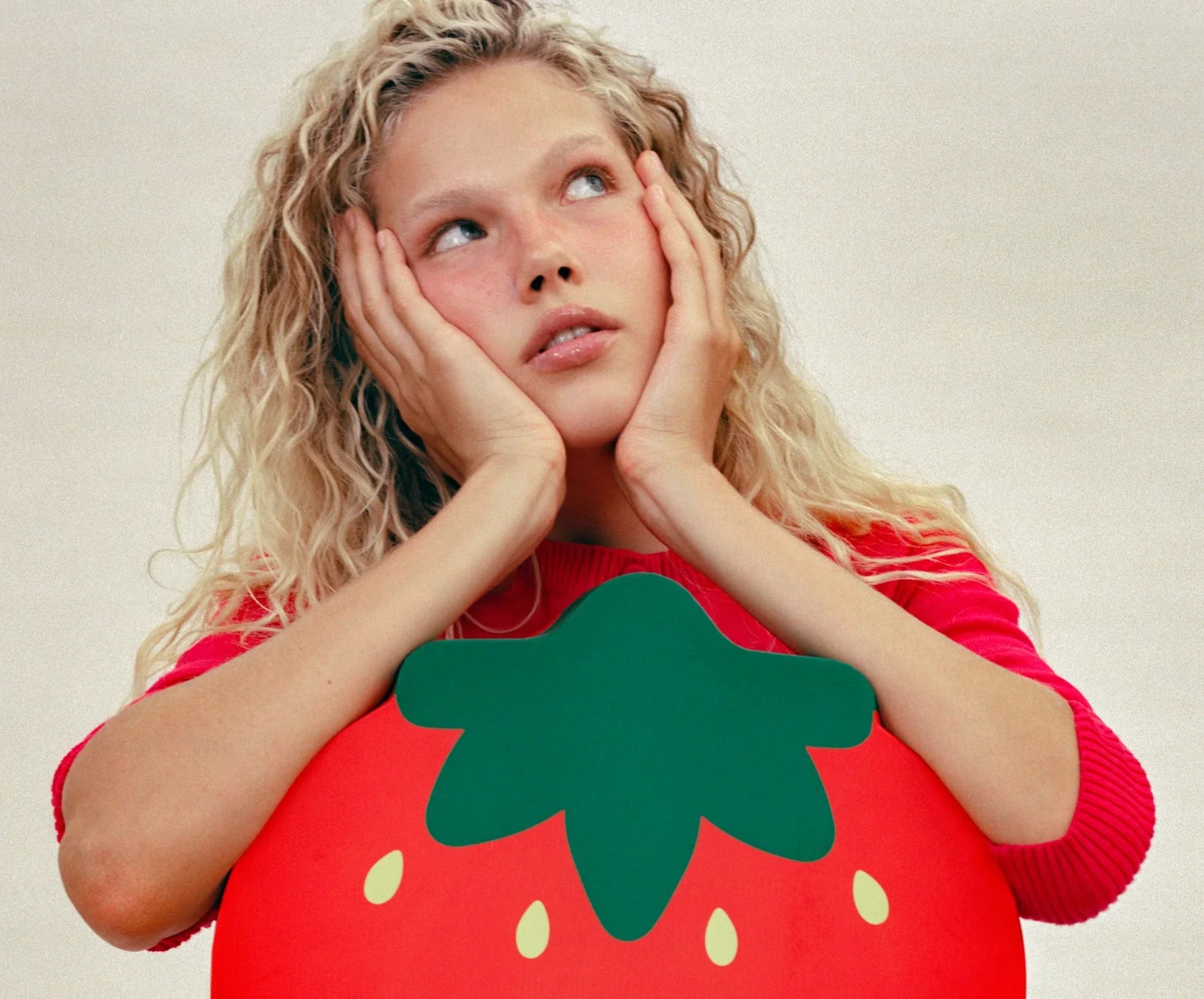 RHODE - Peptide Lip Treatment / Strawberry Glaze